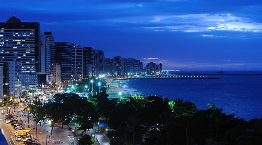 Beira Mar à Noite